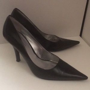 Nine West pumps (7)